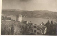 RUMELİ HİSARI 1951 FOTOKART 9 X 14 ARKASI BOŞ